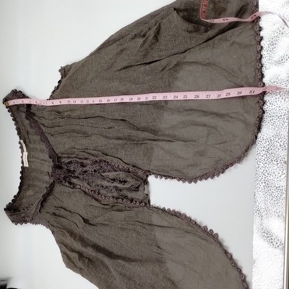 Blue bird sheer vest size large gray lightweight with lace detail women's - Picture 8 of 8